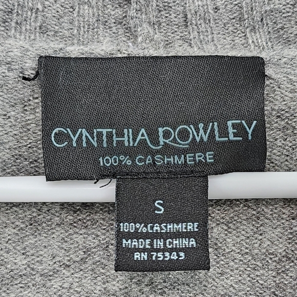 Cynthia Rowley Women's 100% Cashmere Buckle Closure Cardigan - S - Picture 3 of 6